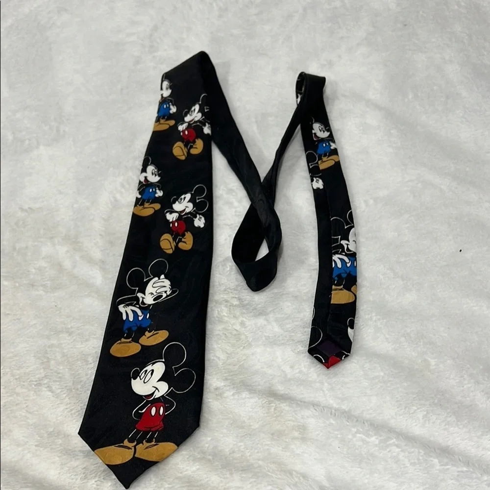 Vintage Disney Mickey Mouse Character Tie